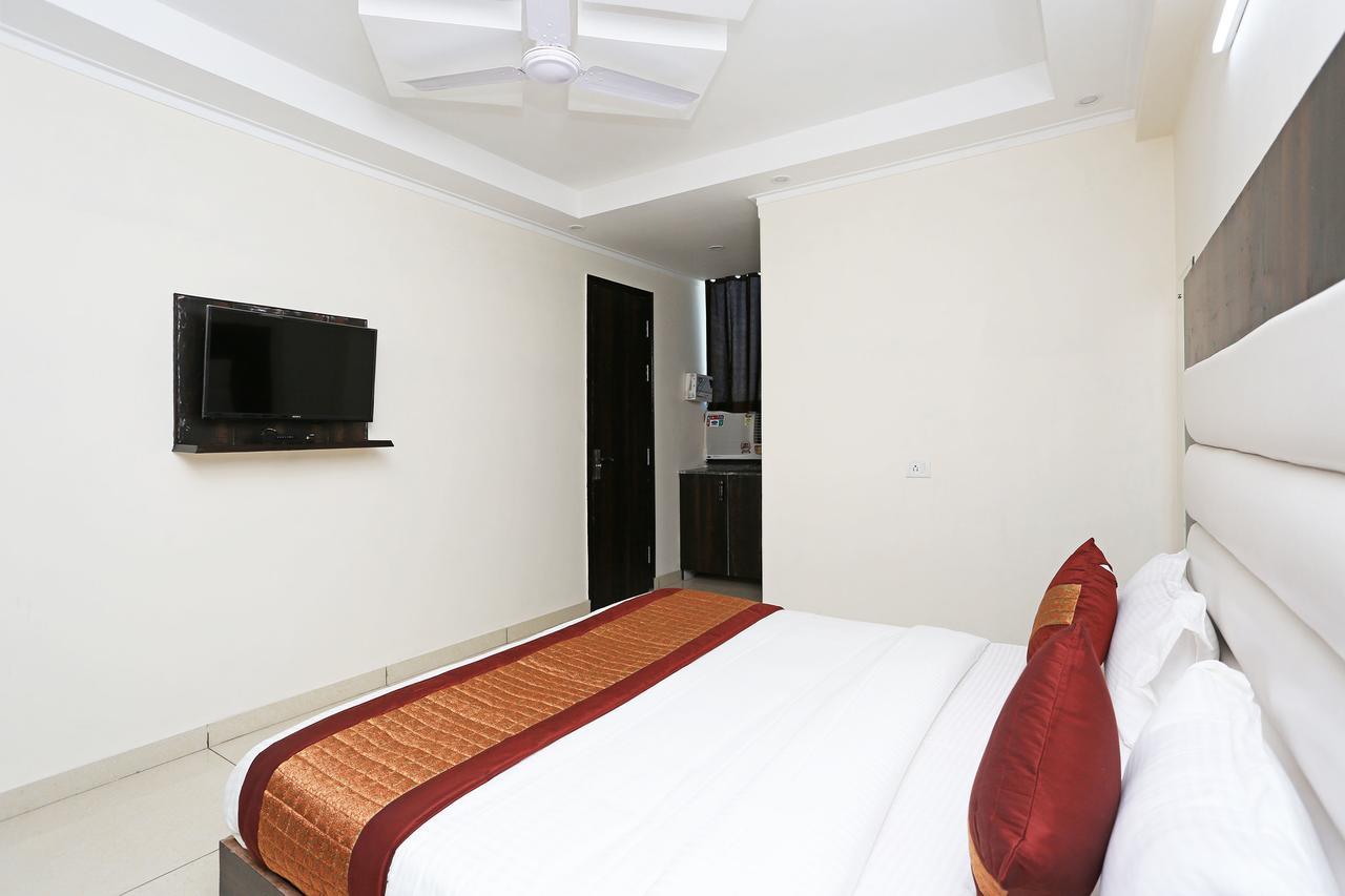 Oyo 9147 Hotel Aerostay New Delhi Exterior foto